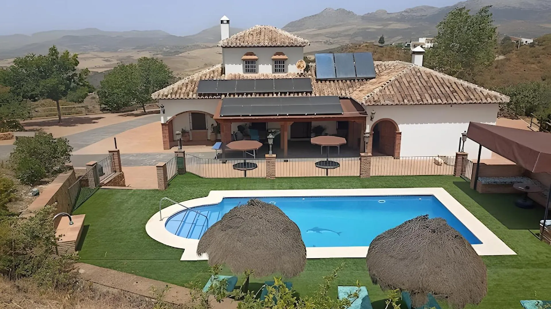 Holiday home Mansion Piedras Blancas Villa Colmenar